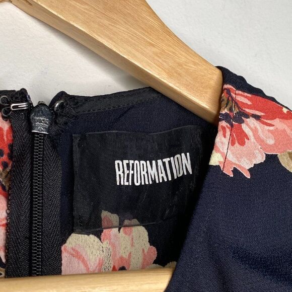 REFORMATION Women's Floral Flowy Short Dress | Size: 6 - Picture 4 of 7